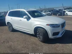 YV4A221K8M1772611 2021 VOLVO XC90