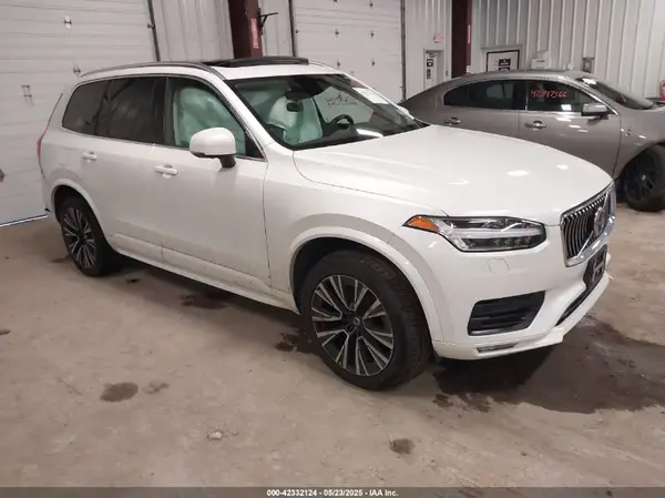 YV4A221KXN1803066 2022 VOLVO XC90 - Image 1