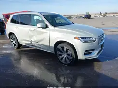 YV4A221L0M1684256 2021 VOLVO XC90