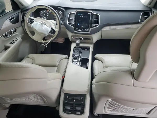 YV4A221L0M1768142 2021 VOLVO XC90 - Image 8
