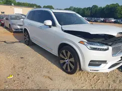 YV4A221L0N1832228 2022 VOLVO XC90