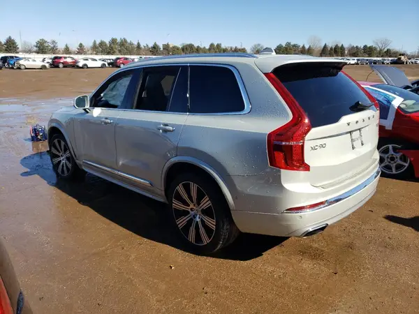 YV4A221L1M1678918 2021 VOLVO XC90 - Image 2