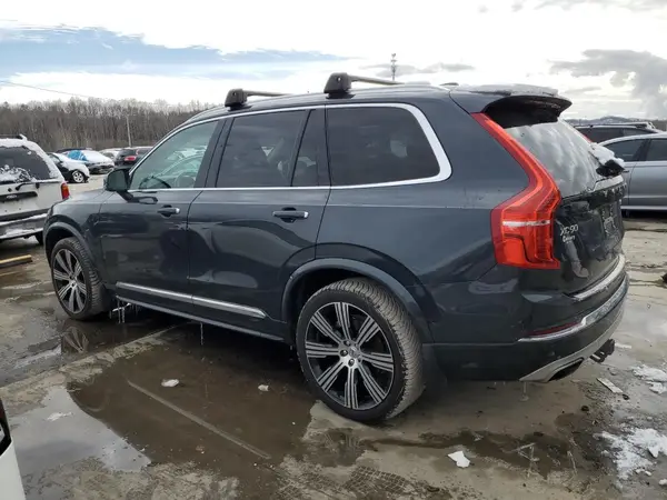 YV4A221L3M1710865 2021 VOLVO XC90 - Image 2