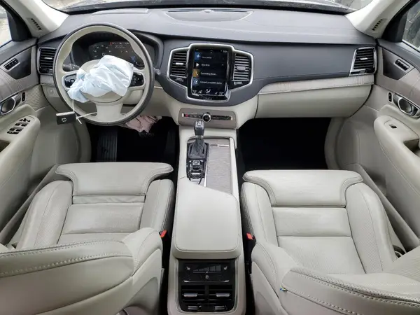 YV4A221L3M1710865 2021 VOLVO XC90 - Image 8