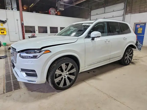 YV4A221L4N1833169 2022 VOLVO XC90 - Image 1