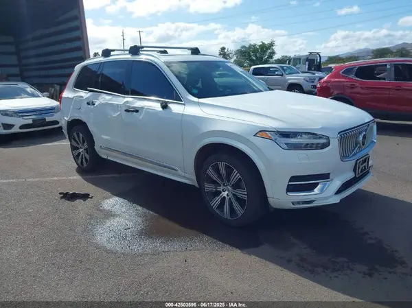 YV4A221L7M1695318 2021 VOLVO XC90 - Image 1