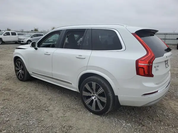YV4A221LXN1813959 2022 VOLVO XC90 - Image 2