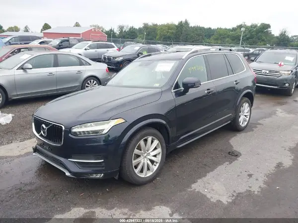 YV4A22PK0G1015925 2016 VOLVO XC90 - Image 2