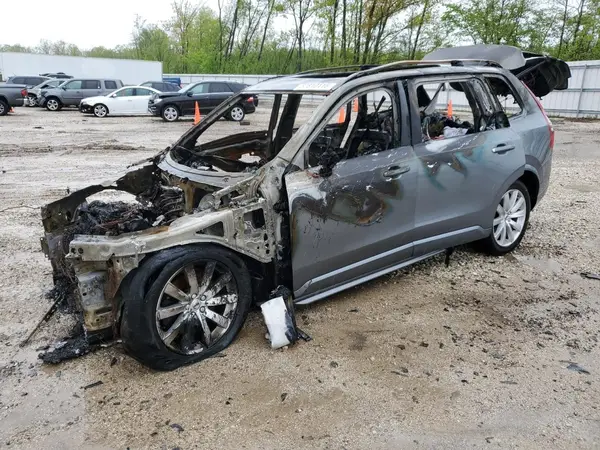 YV4A22PK0G1022616 2016 VOLVO XC90 - Image 1