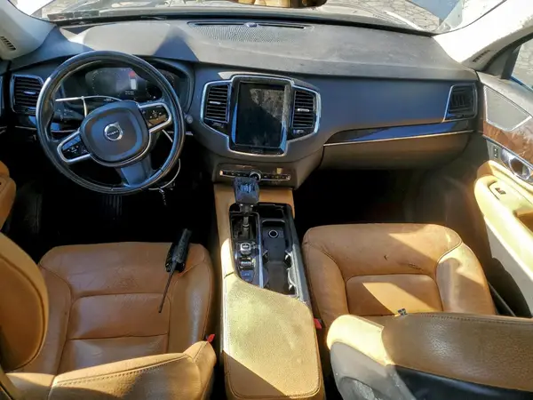 YV4A22PK0G1022924 2016 VOLVO XC90 - Image 8