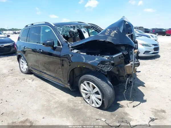 YV4A22PK0G1025077 2016 VOLVO XC90 - Image 1