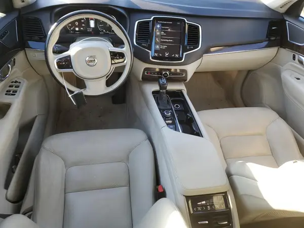 YV4A22PK0G1028304 2016 VOLVO XC90 - Image 8