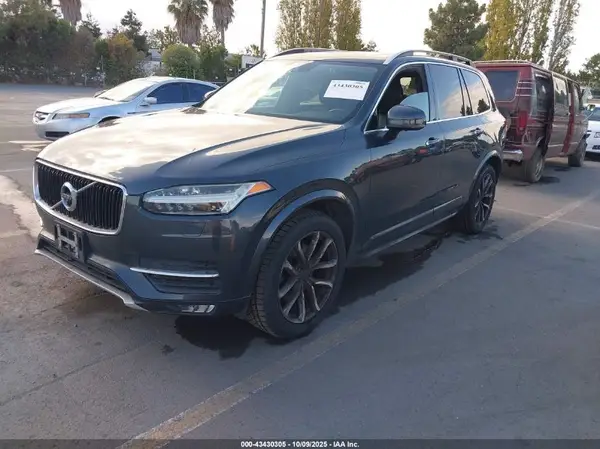 YV4A22PK0G1028481 2016 VOLVO XC90 - Image 2