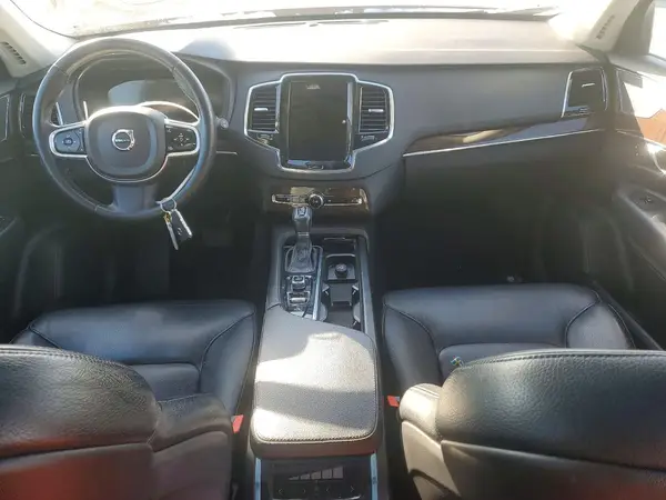 YV4A22PK0G1034815 2016 VOLVO XC90 - Image 8