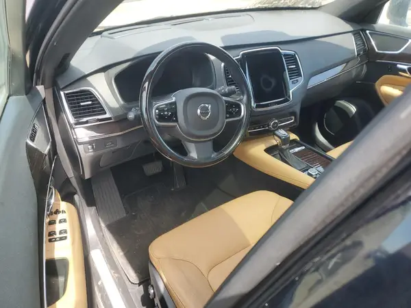 YV4A22PK0G1034877 2016 VOLVO XC90 - Image 8