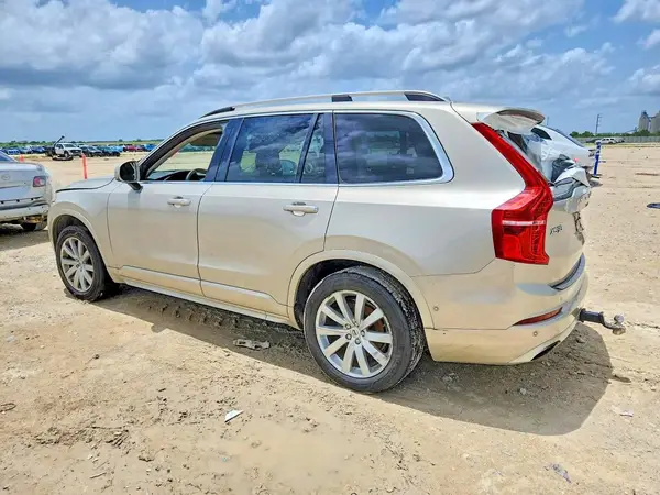 YV4A22PK0G1038685 2016 VOLVO XC90 - Image 2