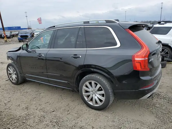 YV4A22PK0G1044244 2016 VOLVO XC90 - Image 2