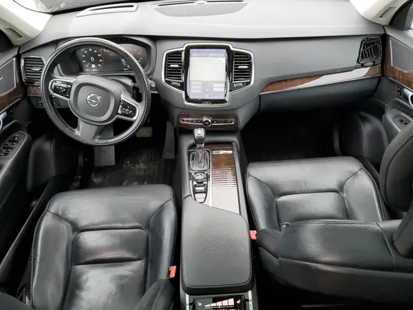 YV4A22PK0G1044244 2016 VOLVO XC90 - Image 8
