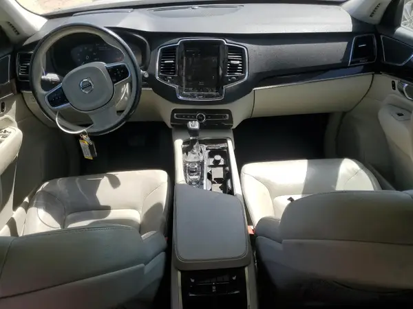 YV4A22PK0G1044616 2016 VOLVO XC90 - Image 8