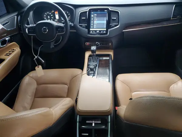 YV4A22PK0G1045250 2016 VOLVO XC90 - Image 8