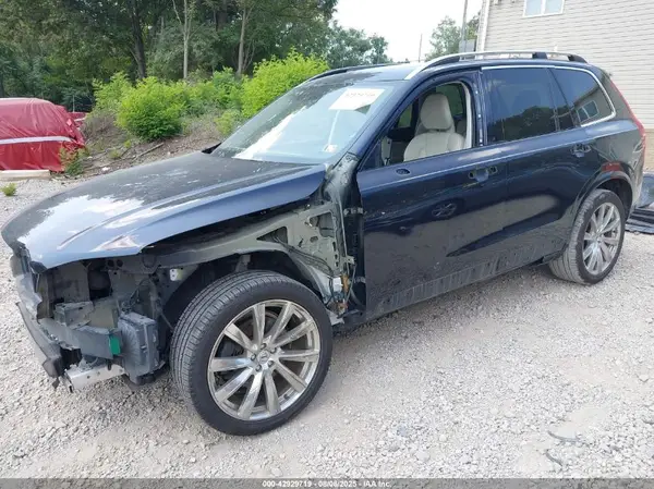 YV4A22PK0G1046334 2016 VOLVO XC90 - Image 2