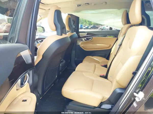 YV4A22PK0G1047337 2016 VOLVO XC90 - Image 8