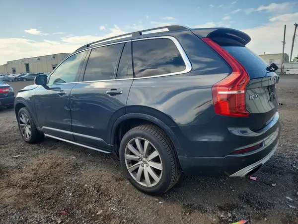 YV4A22PK0G1053929 2016 VOLVO XC90 - Image 2