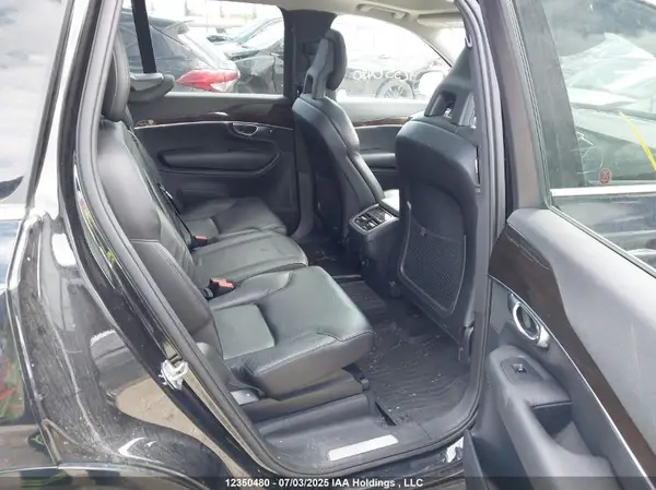 YV4A22PK0G1054935 2016 VOLVO XC90 - Image 8
