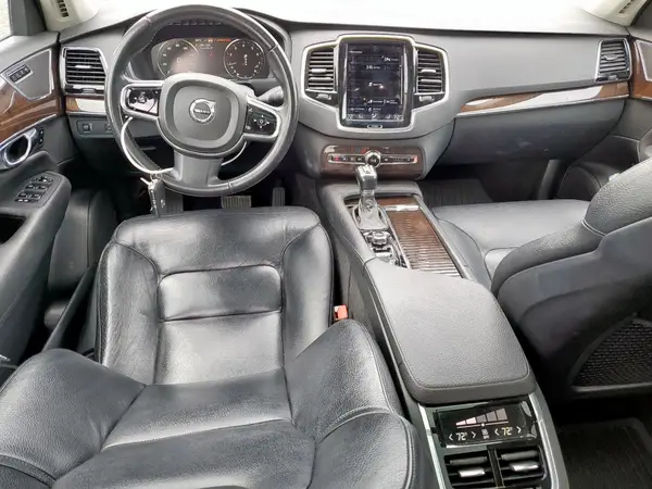 YV4A22PK0G1055566 2016 VOLVO XC90 - Image 8