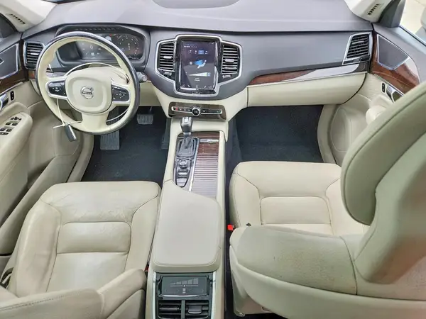 YV4A22PK0G1067720 2016 VOLVO XC90 - Image 8