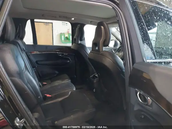 YV4A22PK0G1071427 2016 VOLVO XC90 - Image 8
