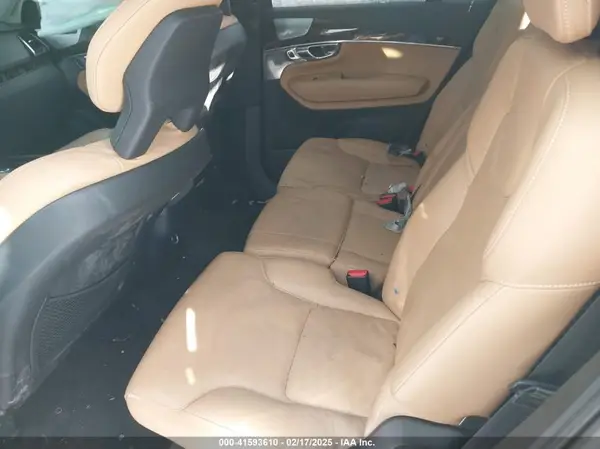 YV4A22PK0G1077616 2016 VOLVO XC90 - Image 8