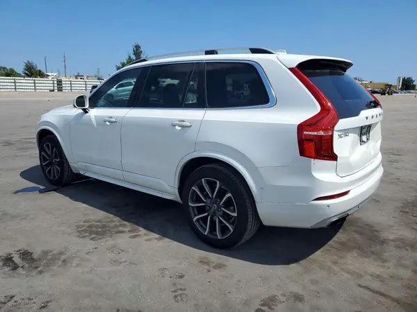 YV4A22PK0G1078961 2016 VOLVO XC90 - Image 2