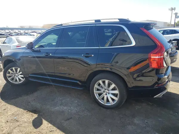 YV4A22PK0G1082413 2016 VOLVO XC90 - Image 2