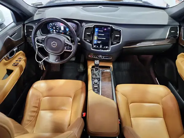 YV4A22PK0H1111653 2017 VOLVO XC90 - Image 8