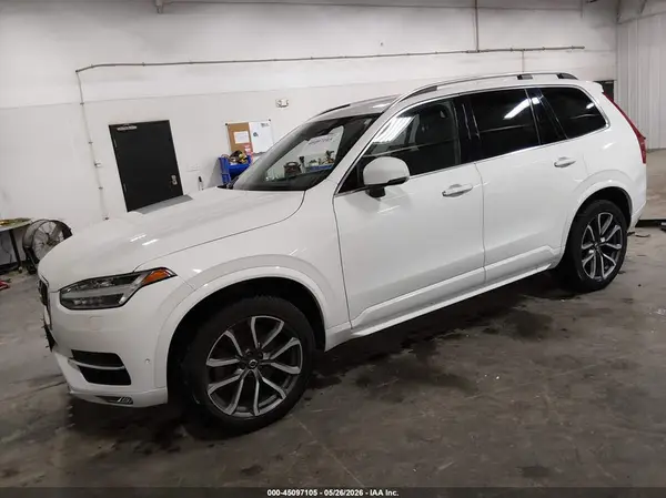 YV4A22PK0H1124127 2017 VOLVO XC90 - Image 2