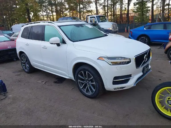 YV4A22PK0H1143308 2017 VOLVO XC90 - Image 1