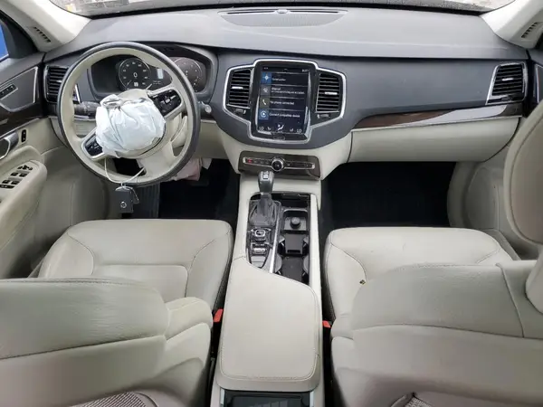 YV4A22PK0H1153000 2017 VOLVO XC90 - Image 8