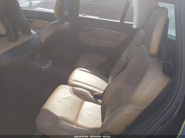 YV4A22PK0H1157628 2017 VOLVO XC90 - Image 8
