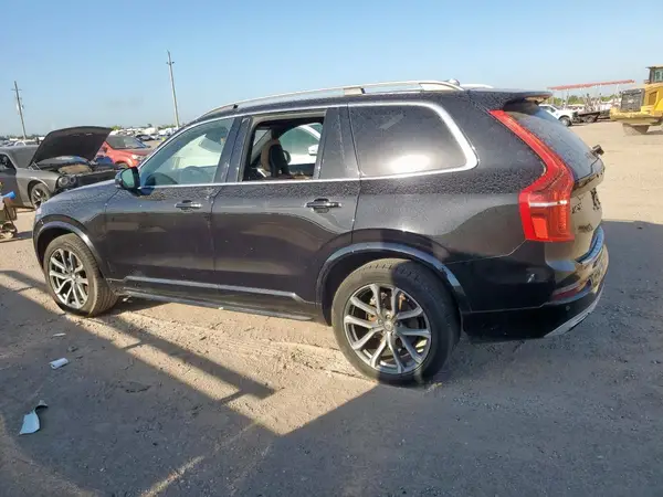 YV4A22PK0H1165728 2017 VOLVO XC90 - Image 2