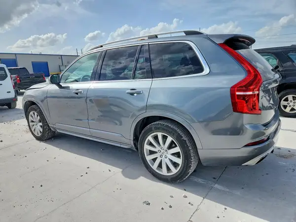 YV4A22PK0J1191106 2018 VOLVO XC90 - Image 2