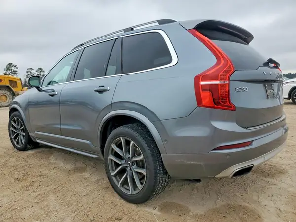 YV4A22PK0J1195298 2018 VOLVO XC90 - Image 2