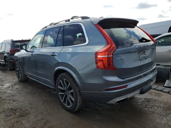 YV4A22PK0J1198461 2018 VOLVO XC90 - Image 2