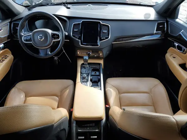 YV4A22PK0J1198461 2018 VOLVO XC90 - Image 8