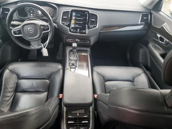 YV4A22PK0J1209359 2018 VOLVO XC90 - Image 8
