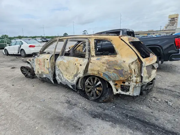YV4A22PK0J1323975 2018 VOLVO XC90 - Image 2