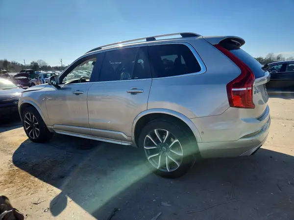 YV4A22PK0J1324740 2018 VOLVO XC90 - Image 2