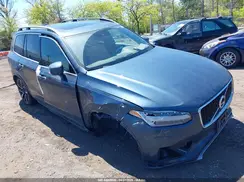 YV4A22PK0J1358385 2018 VOLVO XC90