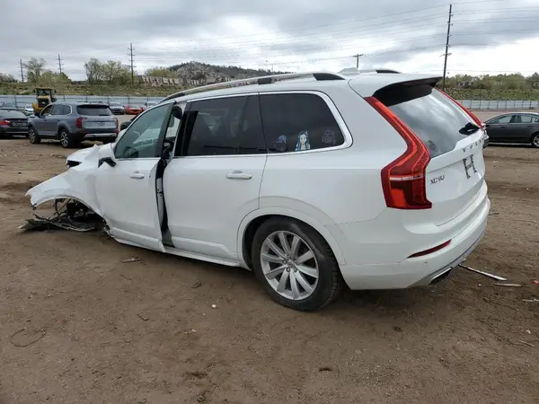 YV4A22PK0J1378054 2018 VOLVO XC90 - Image 2