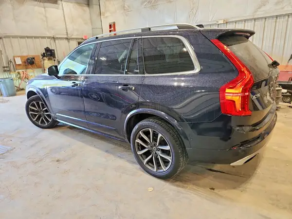 YV4A22PK0K1455099 2019 VOLVO XC90 - Image 2